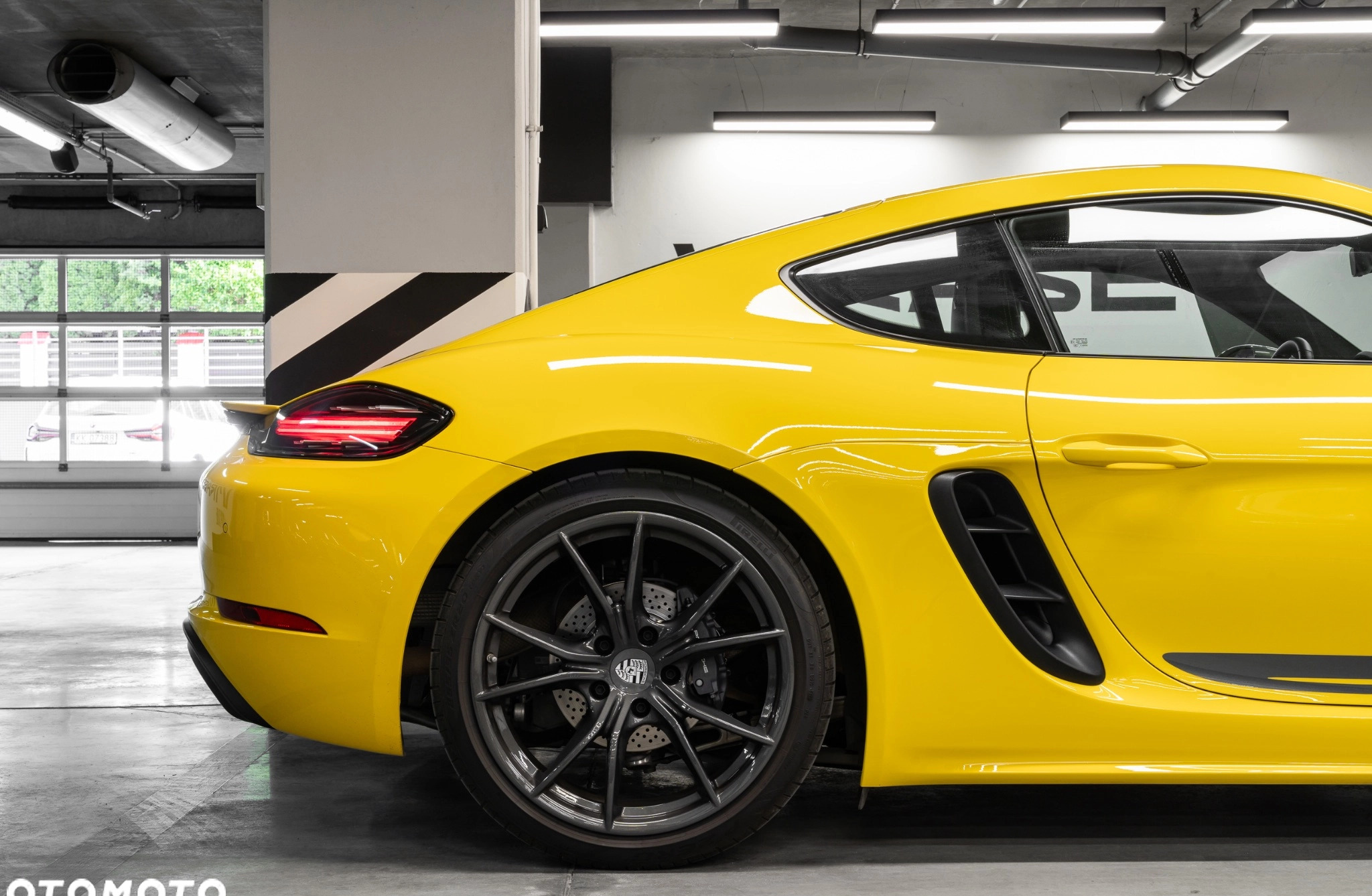 Porsche 718 Cayman cena 429900 przebieg: 13550, rok produkcji 2023 z Kraków małe 742